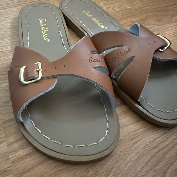 Salt Water Sandals Tan Slides - Picture 2 of 4